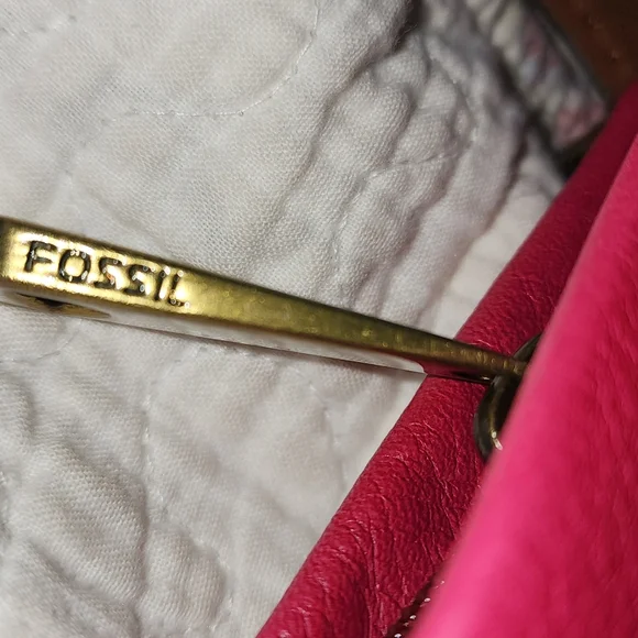 FOSSIL Explorer Leather Tote Hot Pink Magenta Foldover Brass Messenger Bag - Picture 6 of 14